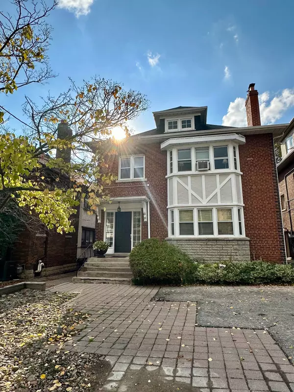 922 Avenue RD #Lower#1, Toronto C03, ON M5P 2K6
