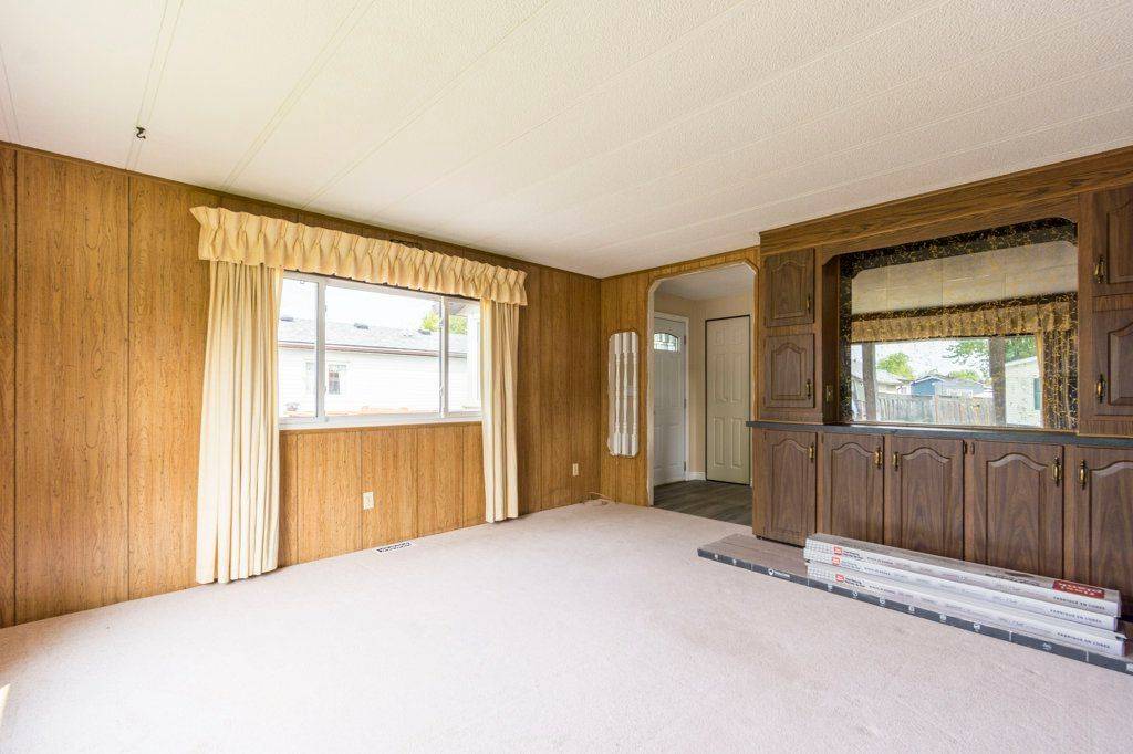 Quinte West, ON K8N 4Z3,10 Partridge LN