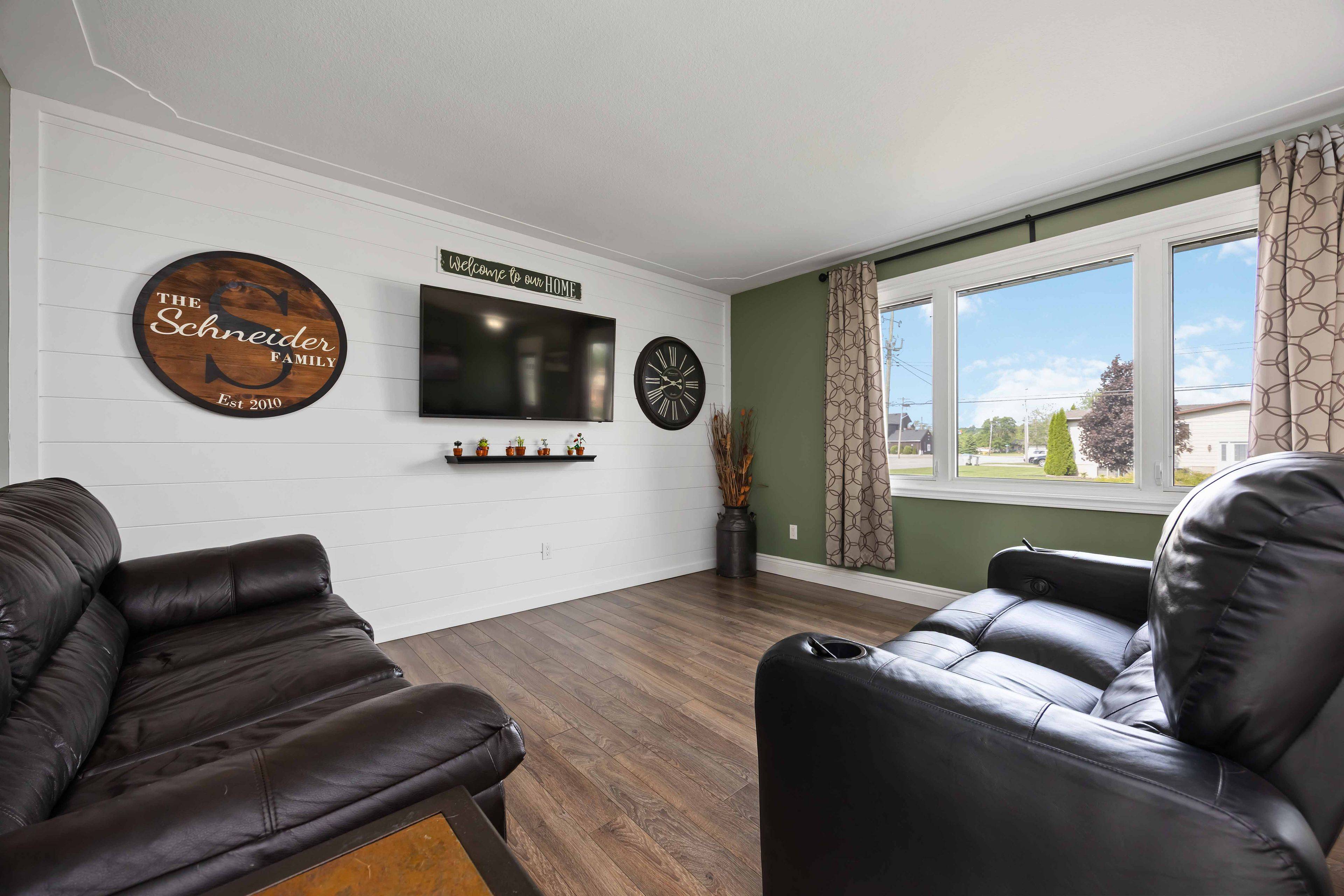 Lambton Shores, ON N0N 1J0,87 MACNAB ST