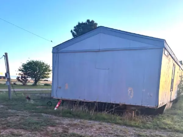 Wilson, TX 79381,1311 Vanham Avenue