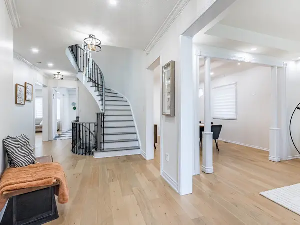 Mississauga, ON L4Z 3V3,165 Bristol RD E