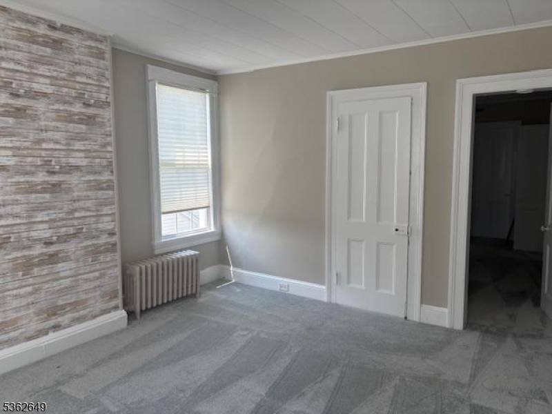 Morris Plains Boro, NJ 07950,808 Speedwell Ave #2