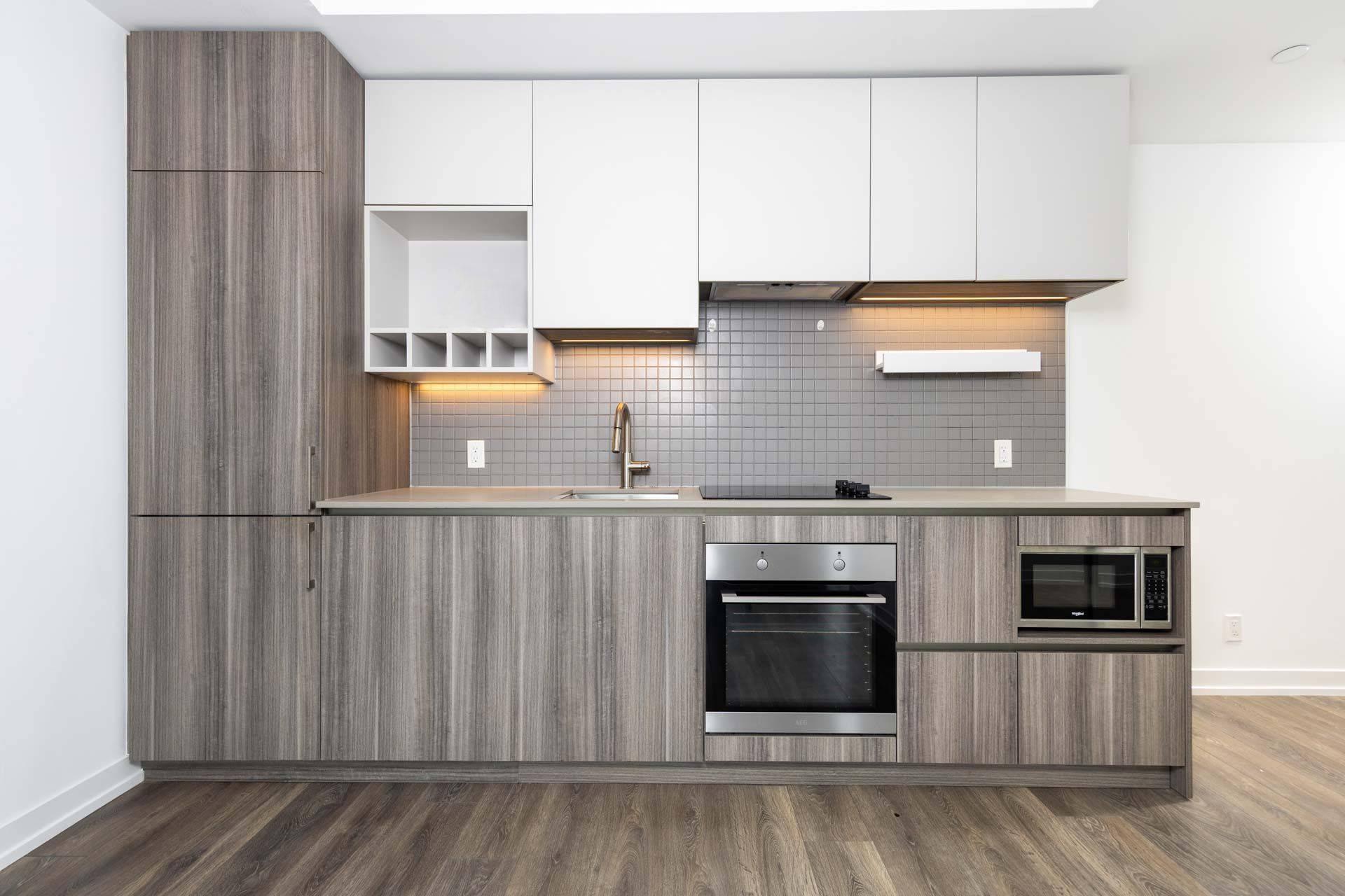 Vaughan, ON L4K 0J6,898 Portage Pkwy #5512