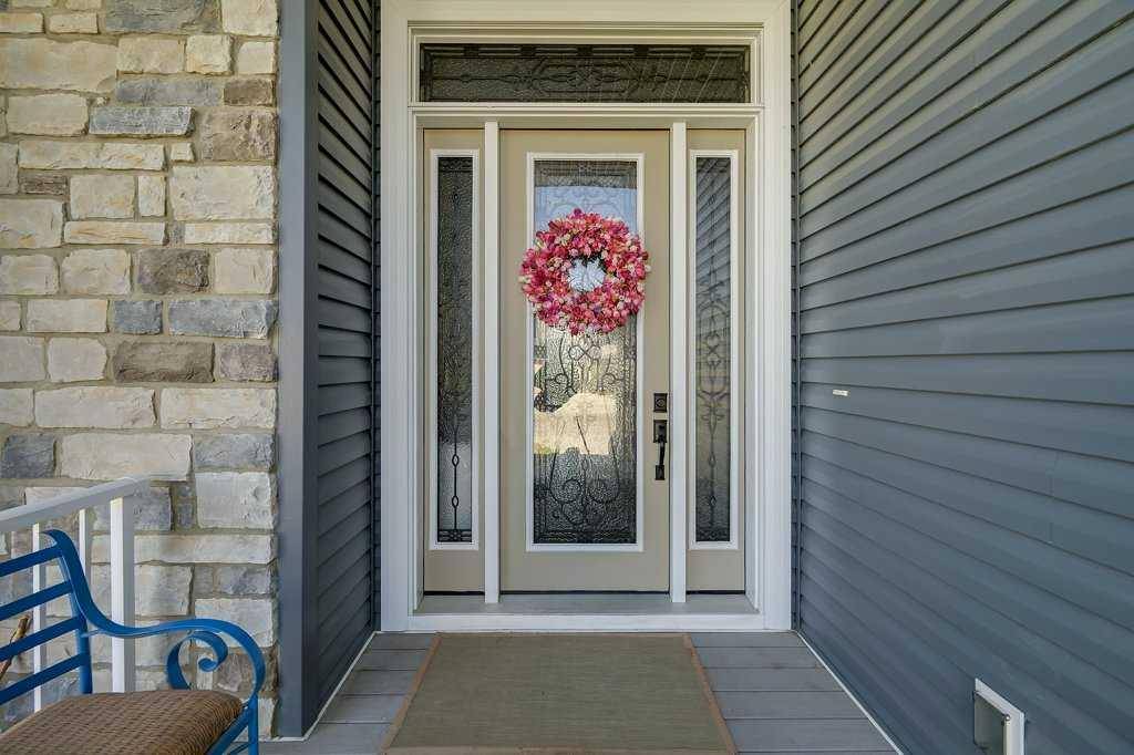 Red Deer, AB T4R 0R6,77 Lalor DR
