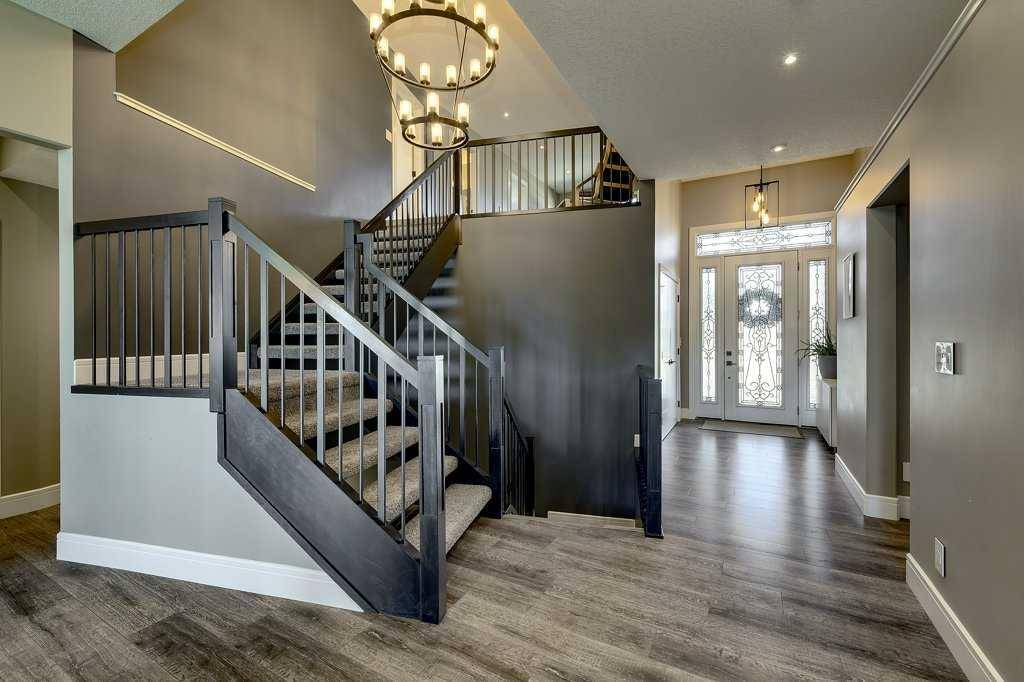 Red Deer, AB T4R 0R6,77 Lalor DR