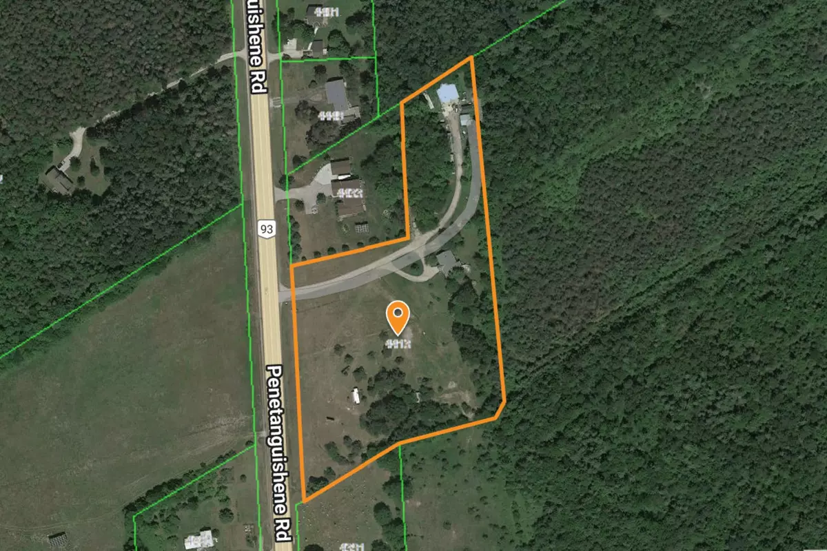 Springwater, ON L0L 1V0,4517 Penetanguishene RD