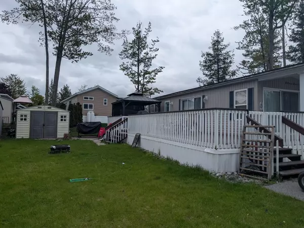 Wasaga Beach, ON L9Z 1X7,5 CHIPPEWA TRL