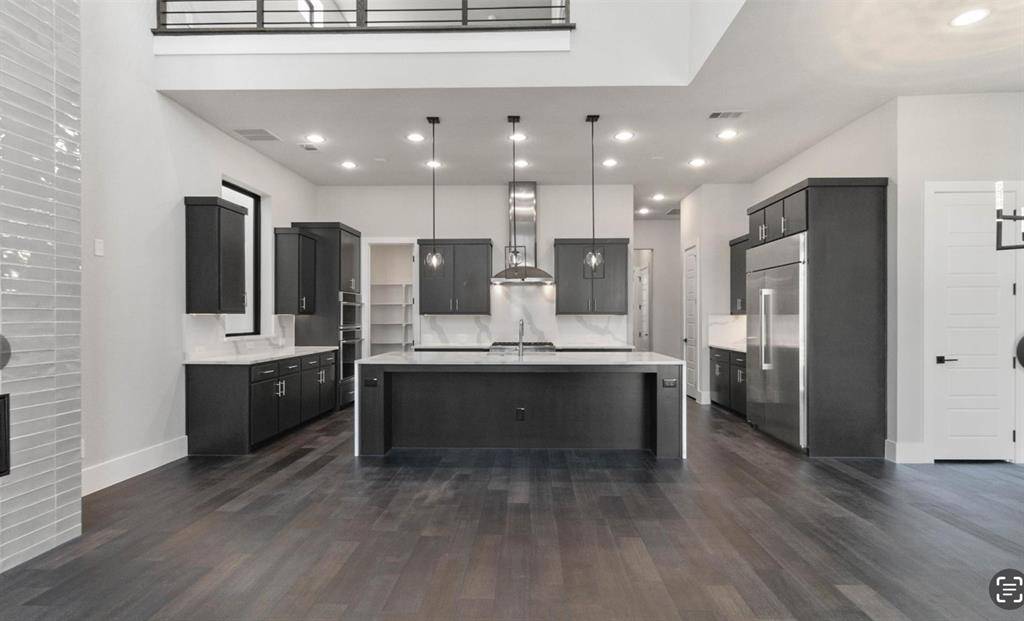 Plano, TX 75024,7840 Secluded Avenue