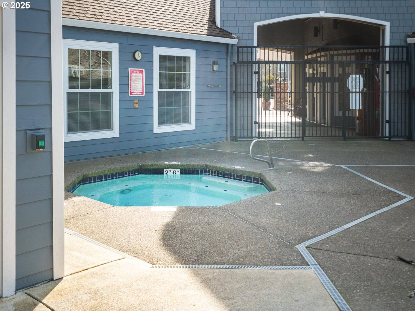 Tualatin, OR 97062,7143 SW SAGERT ST #105