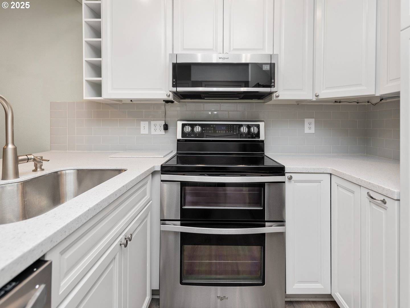 Tualatin, OR 97062,7143 SW SAGERT ST #105