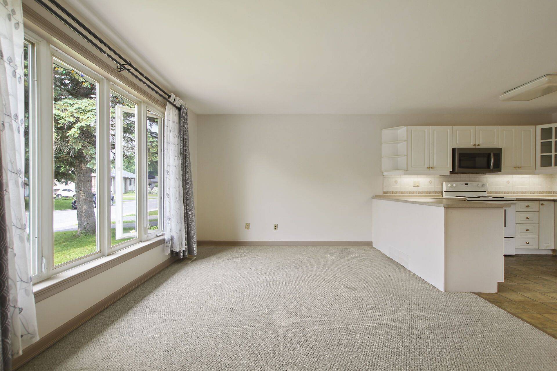 Carleton Place, ON K7C 3T8,469 Joseph ST