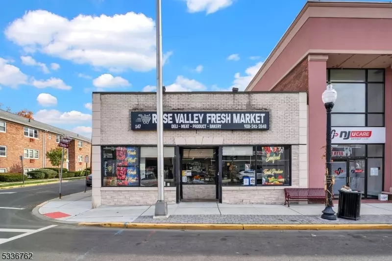 Roselle Park Boro, NJ 07204,147 Chestnut St