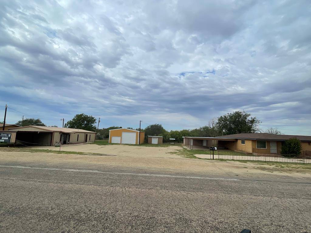 104&108 Salem Rd, Big Spring, TX 79720