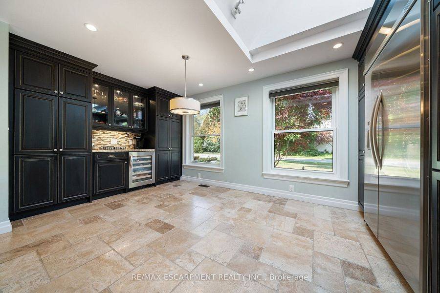 Oakville, ON L6J 2A4,1300 Braeside DR