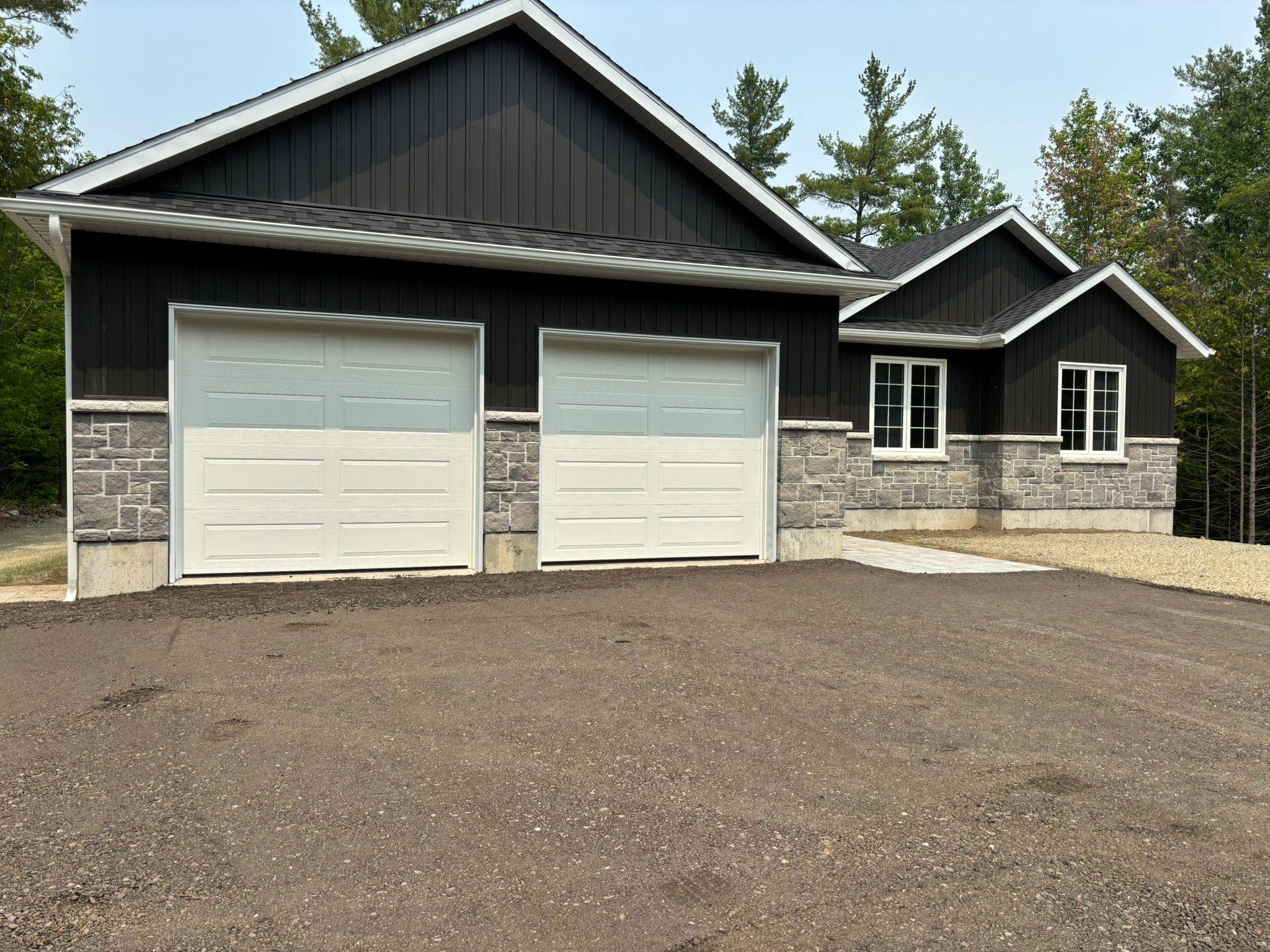 Mcnab/braeside, ON K0J 1G0,912 Burnstown RD