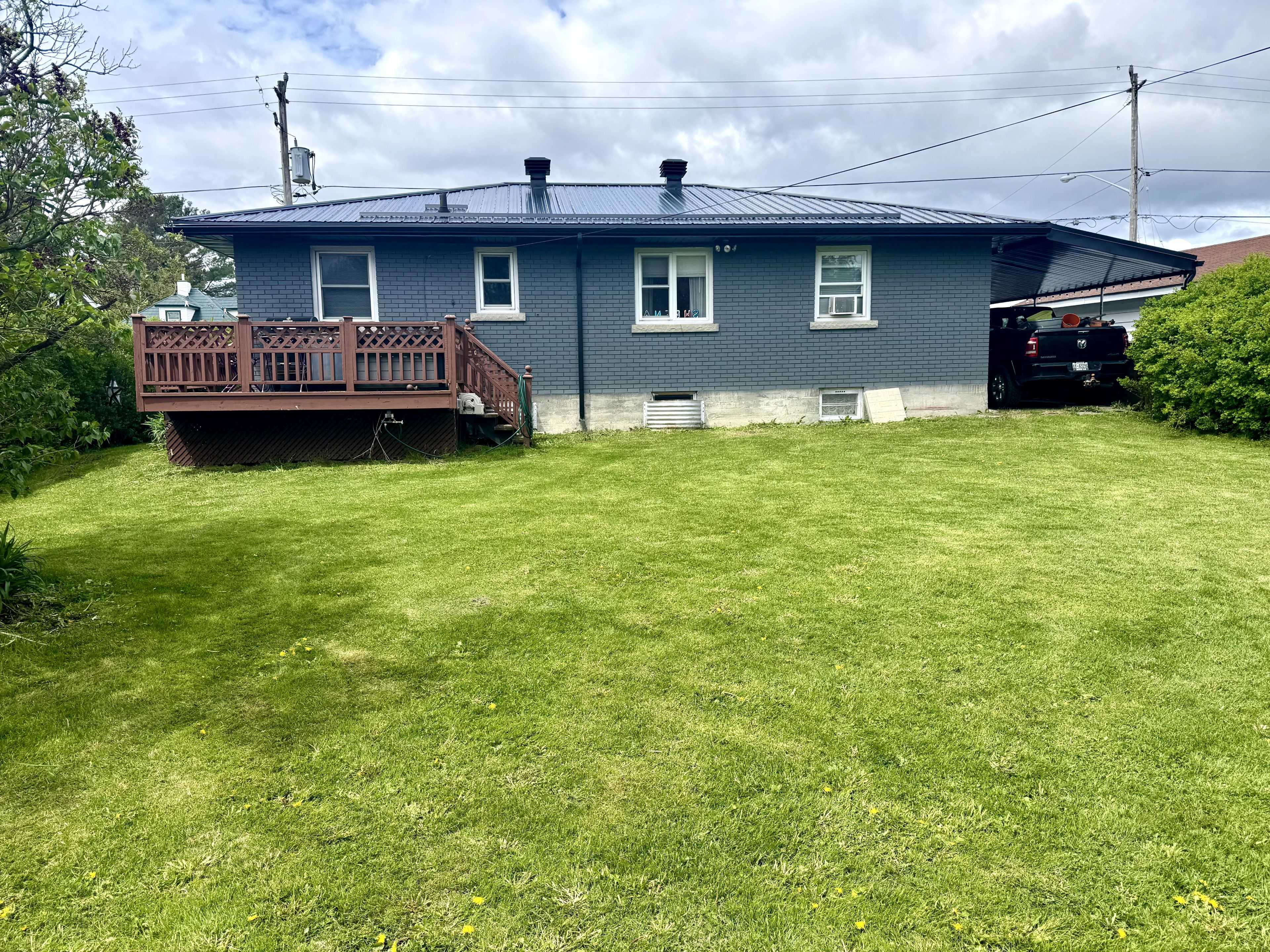 West Nipissing, ON P0H 2M0,20 Dubeau ST