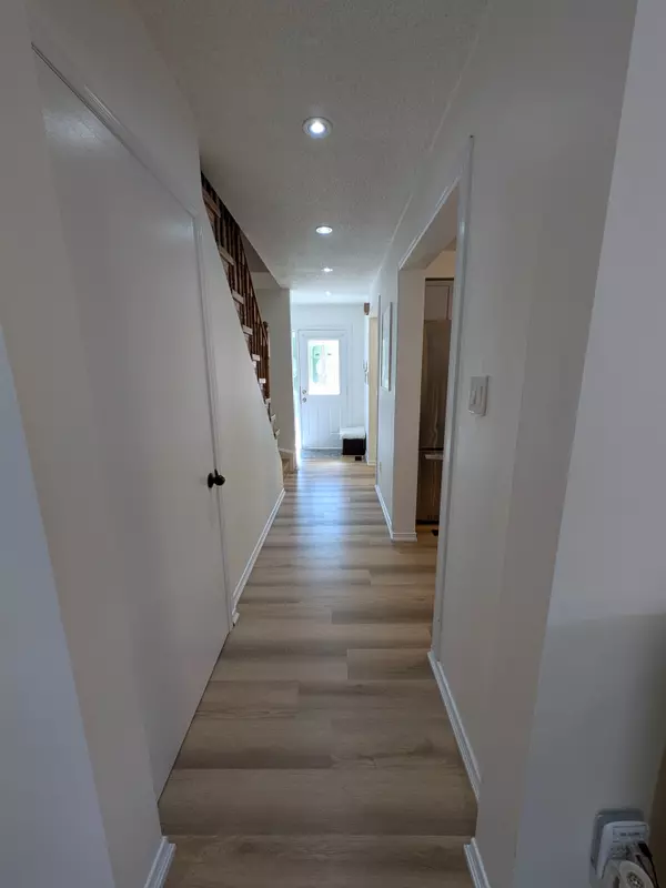 146 Muirland CRES, Brampton, ON L6X 4G1