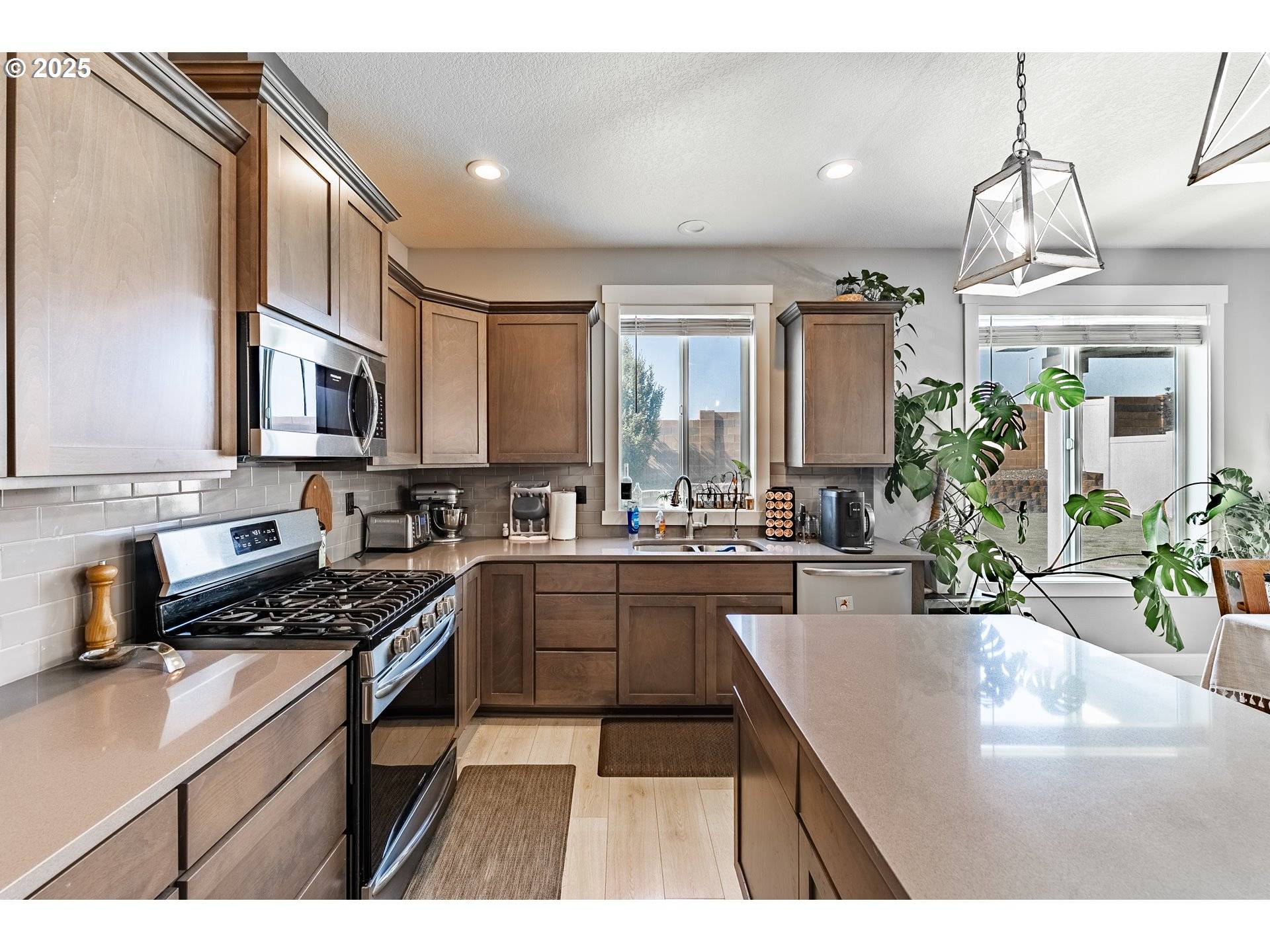 Hermiston, OR 97838,839 E AUTUMN AVE