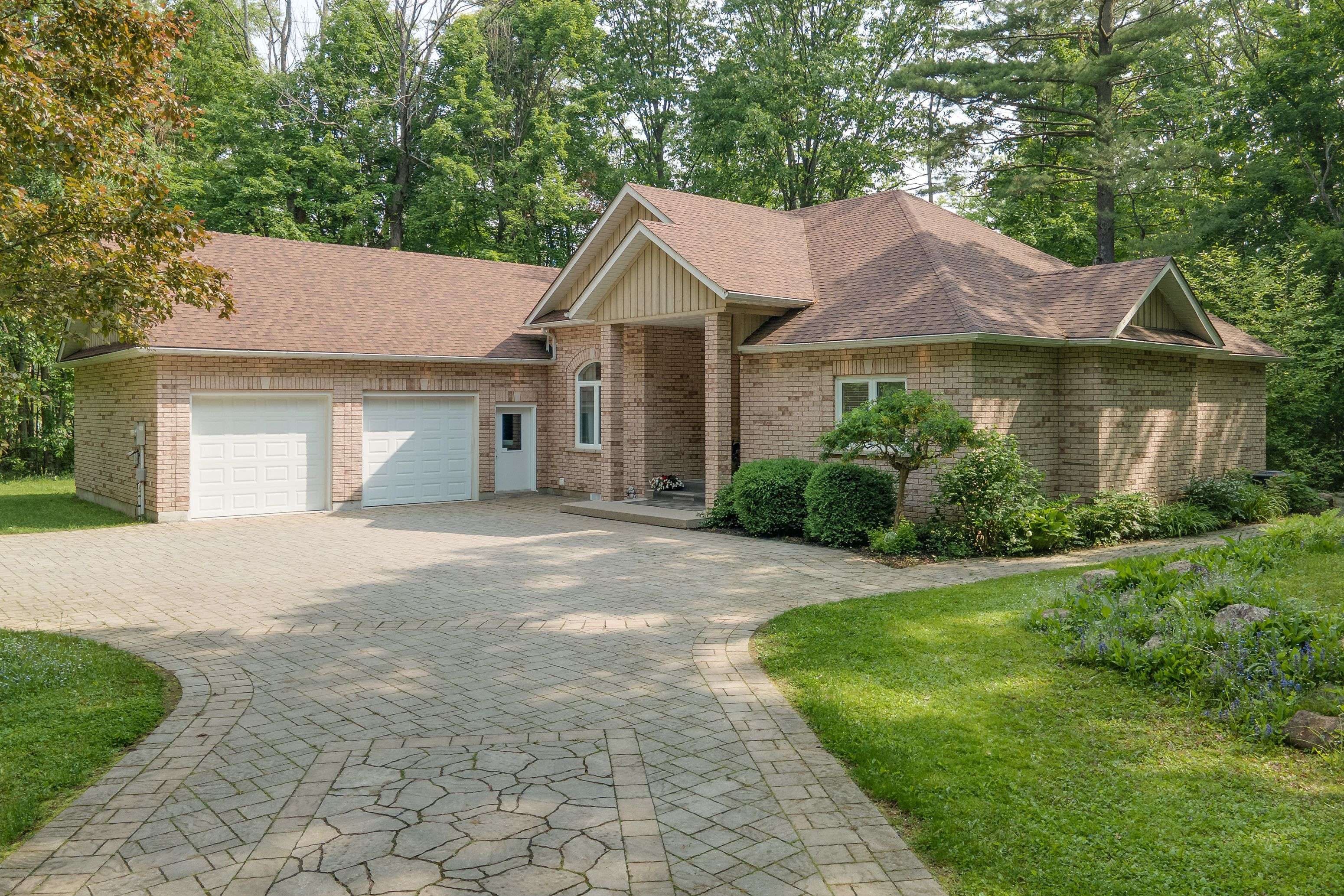 3925 Algoma AVE, Innisfil, ON L9S 2M4