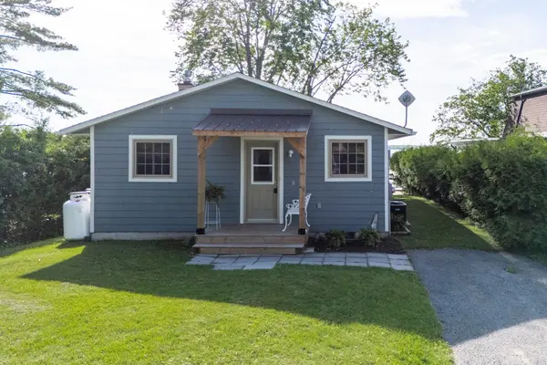 Beckwith, ON K7C 4L7,112 AVENUE 4A AVE