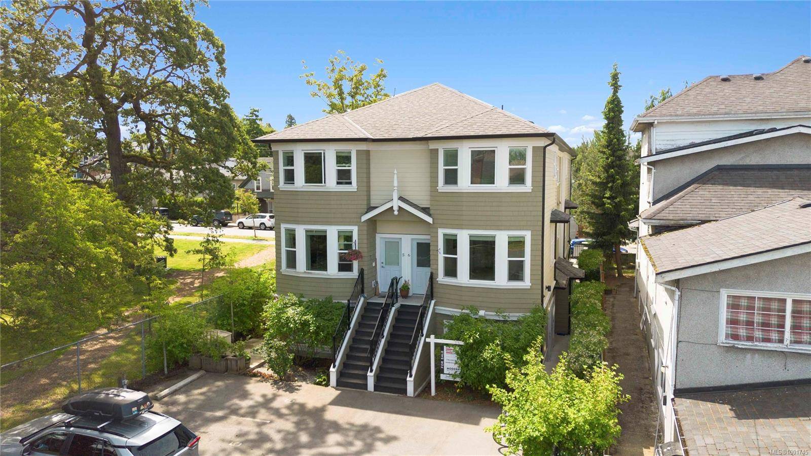 Victoria, BC V8T 1G1,1146 Caledonia Ave #5