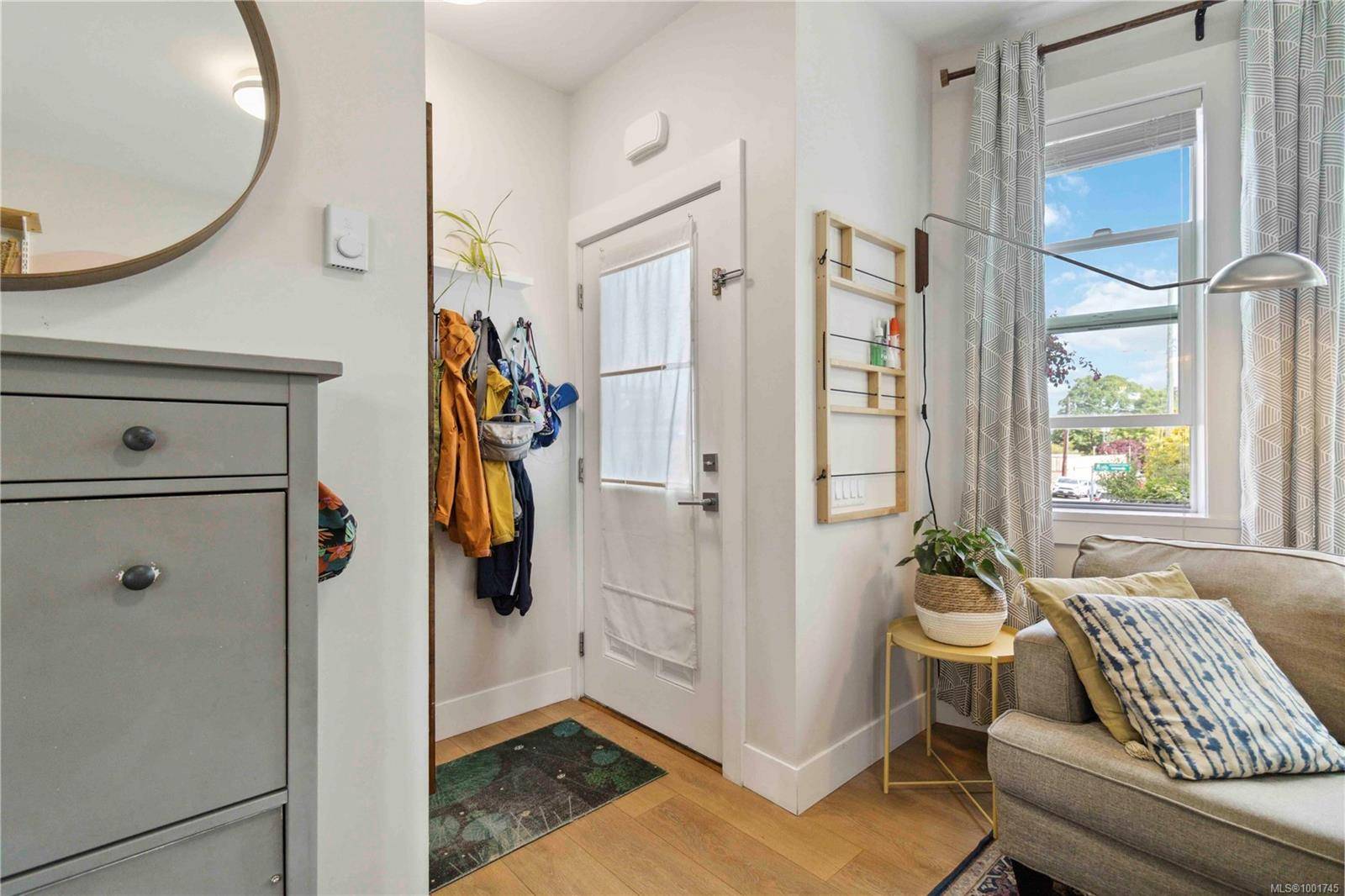 Victoria, BC V8T 1G1,1146 Caledonia Ave #5