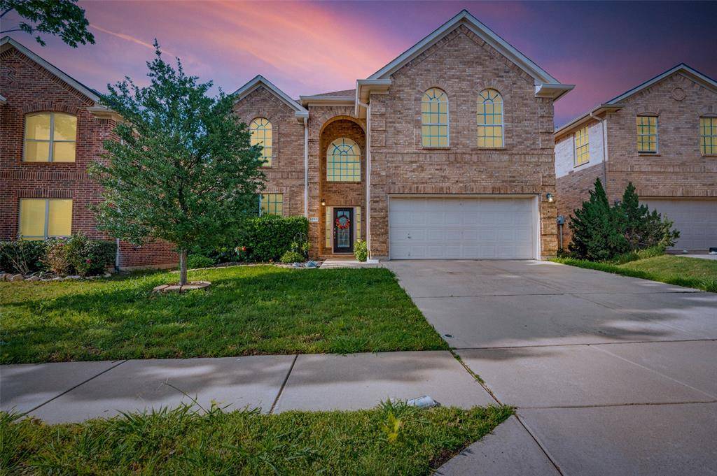 5233 Briar Forest Road, Fort Worth, TX 76244
