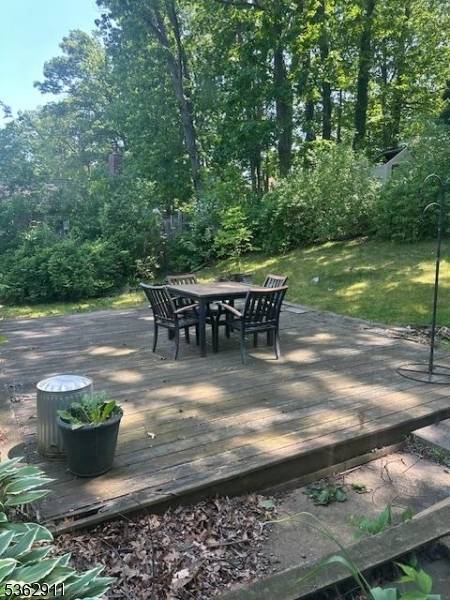 West Orange Twp., NJ 07052,31 Morris Rd