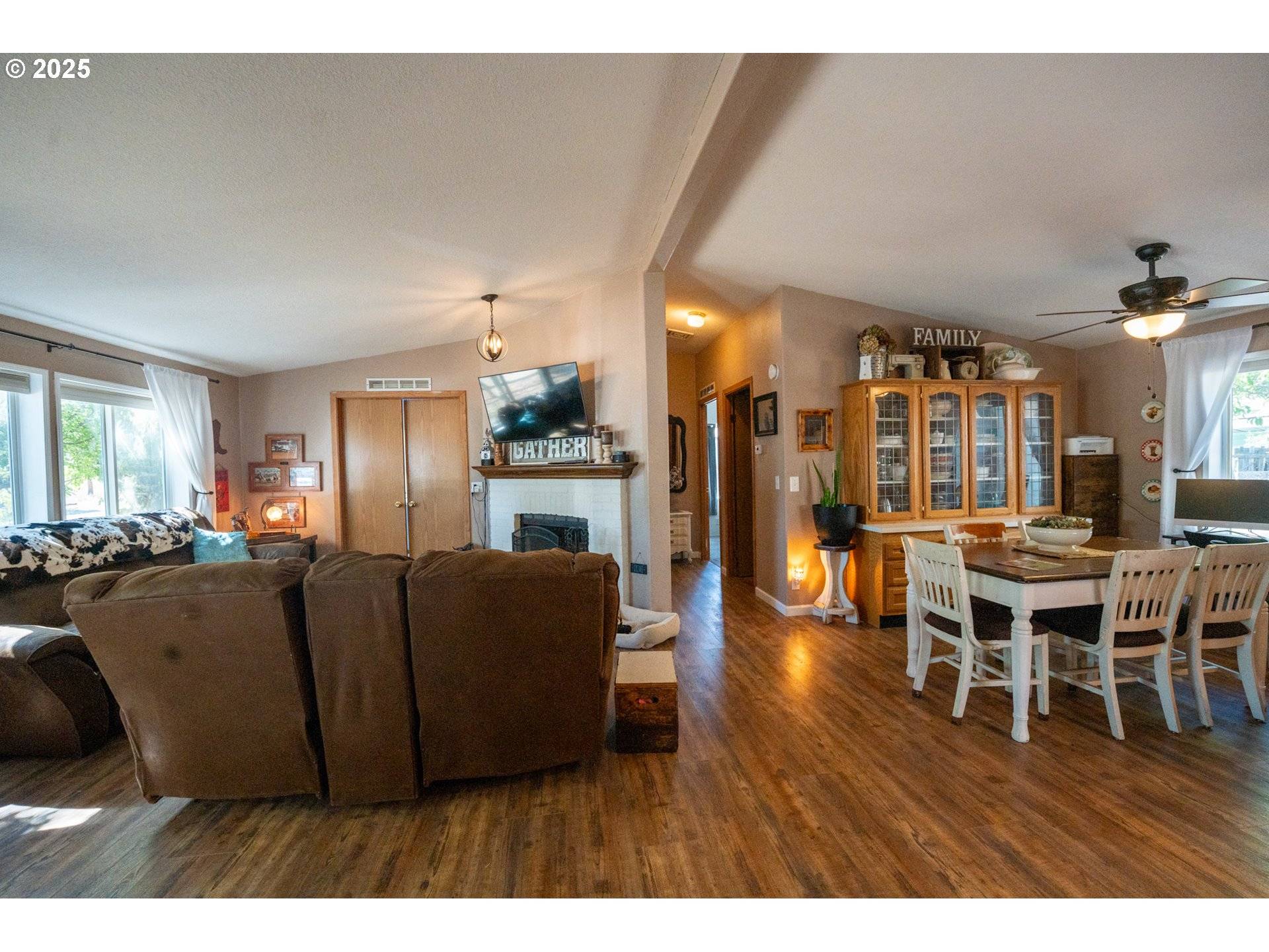 Irrigon, OR 97844,375 NE NINTH ST
