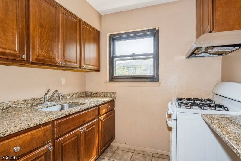North Plainfield Boro, NJ 07060,401 Highway22B8U1Condo #8A