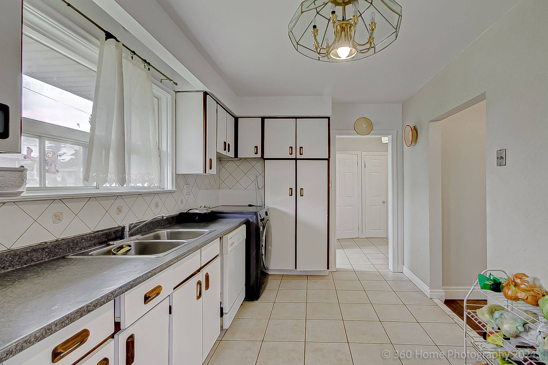 Toronto W05, ON M3M 1Z1,85 Letchworth CRES