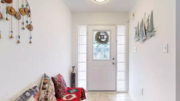 East Gwillimbury, ON L0G 1M0,136 Donald Stewart CRES