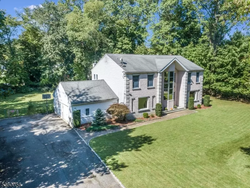 Hillsdale Boro, NJ 07642,131 Cedar Ln