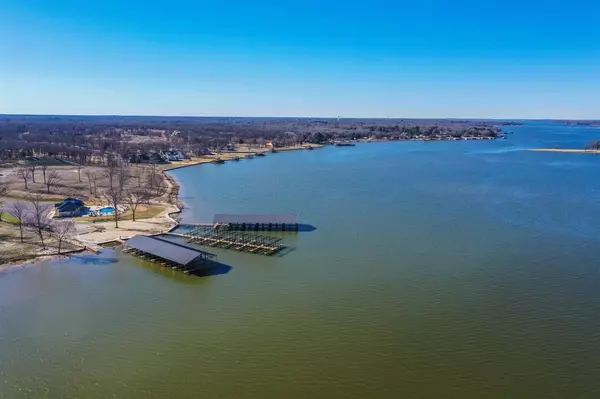 Malakoff, TX 75148,6947 Lakeshore Way