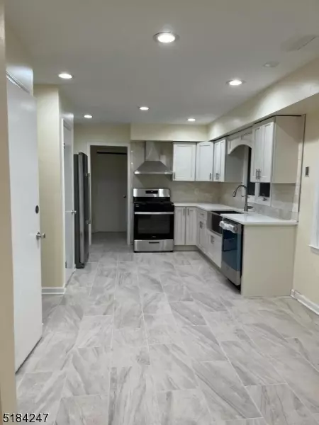 1 West Drive, Edison Twp., NJ 08820