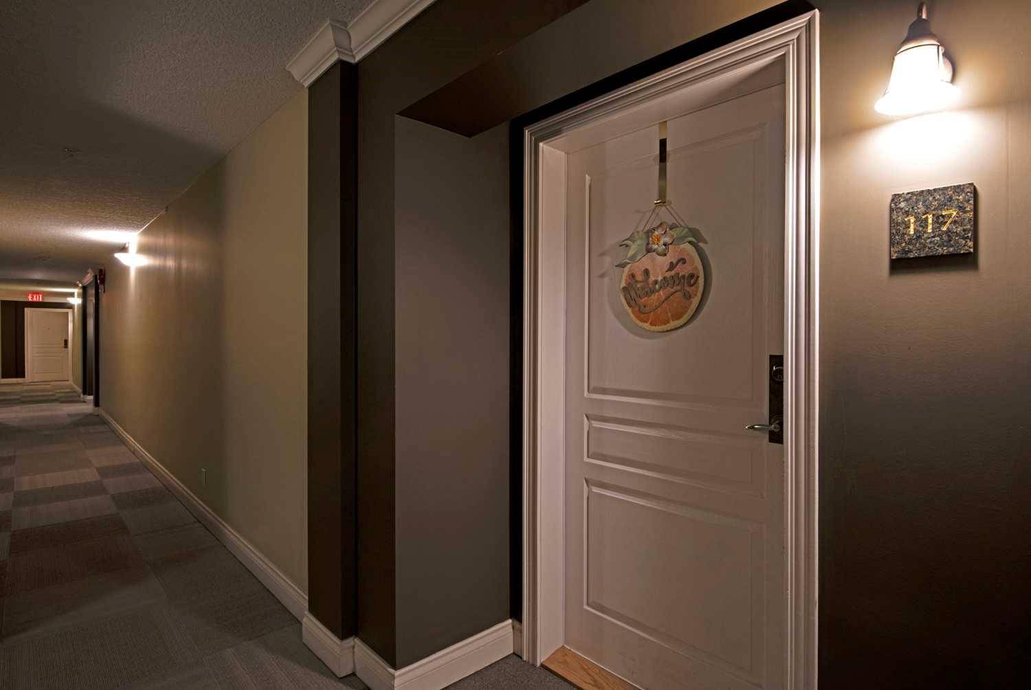 Calgary, AB T2S 3C7,59 22 AVE Southwest #117
