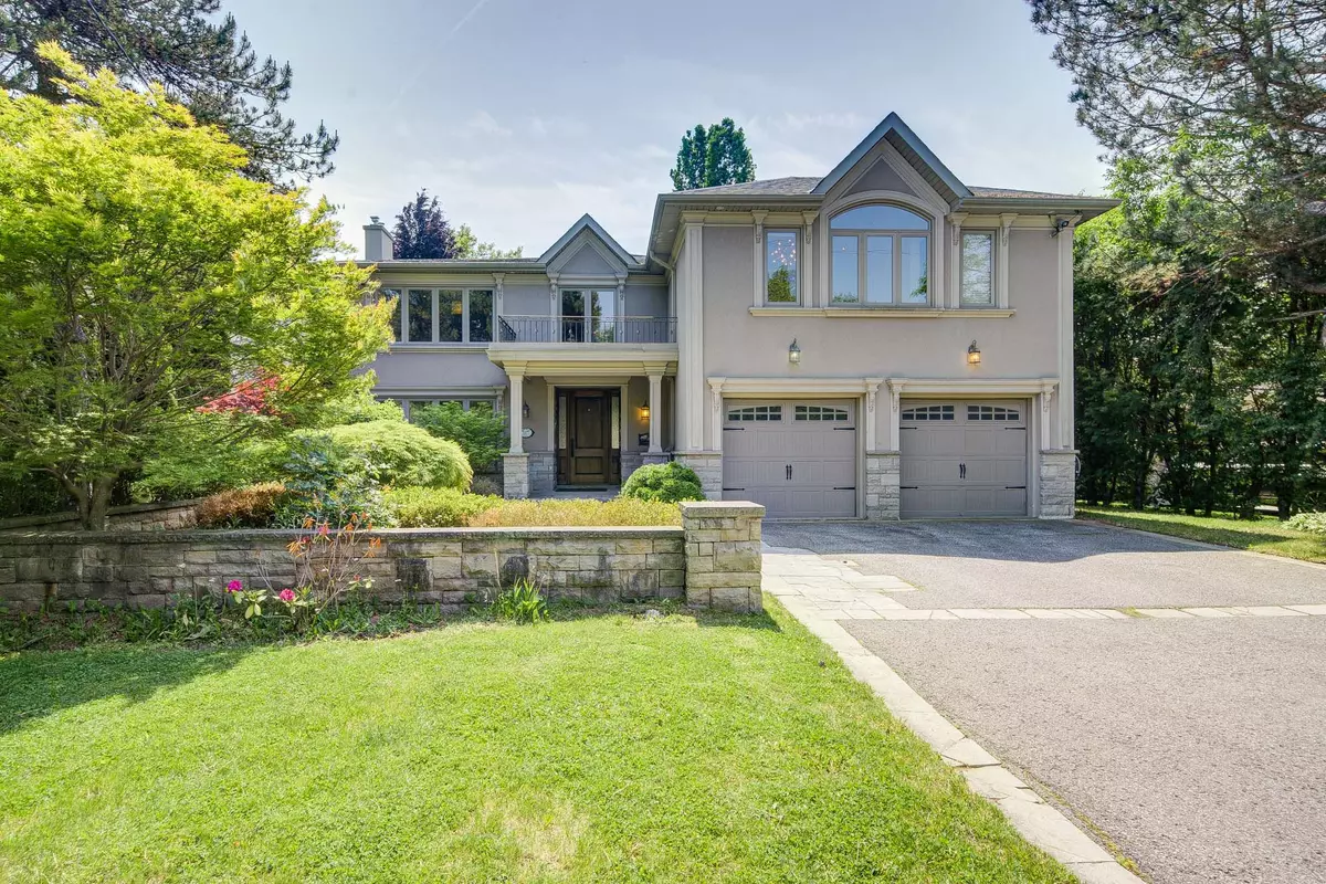 Toronto C12, ON M2L 2K7,117 Forest Heights BLVD