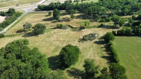 Denison, TX 75020,3220 Randell Lake Road