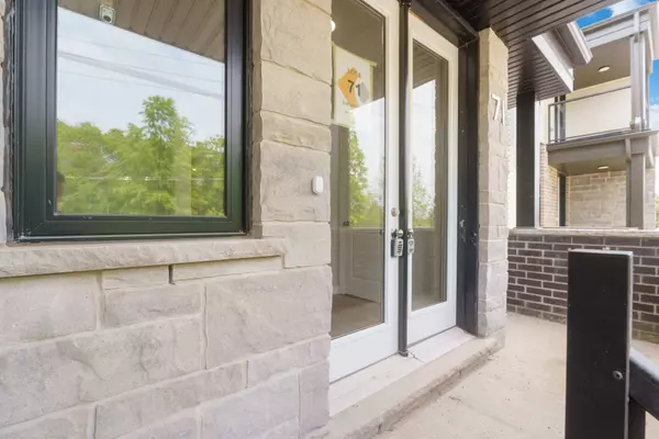 Welland, ON L3B 3A6,71 Superior ST