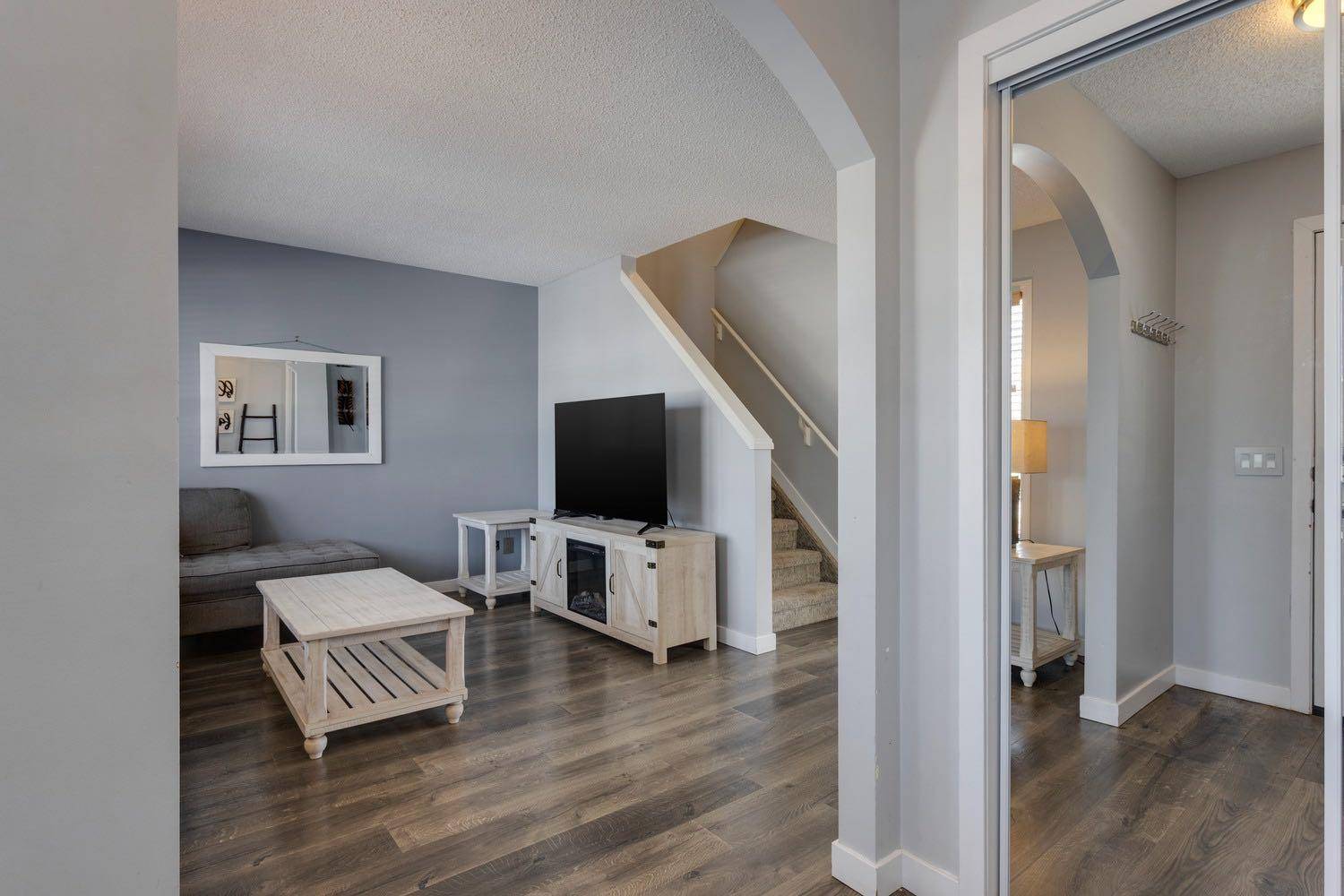 Calgary, AB T3J 4K9,86 Taravista GDNS Northeast