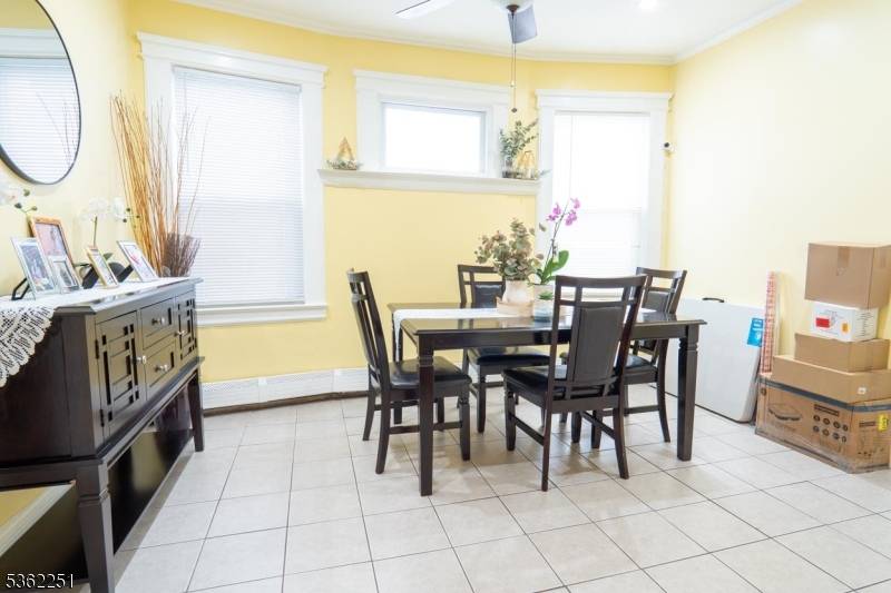Elizabeth City, NJ 07202,513 Maple Ave