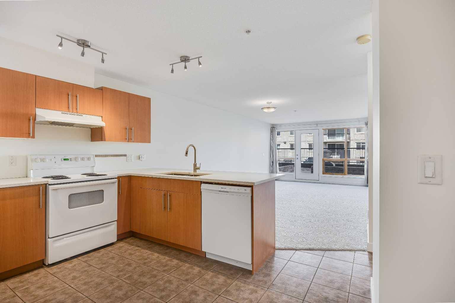 Calgary, AB T2T1C8,1724 26 AVE SW #103