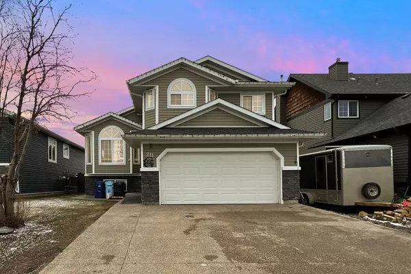211 Atkinson LN, Fort Mcmurray, AB T9J 1E8