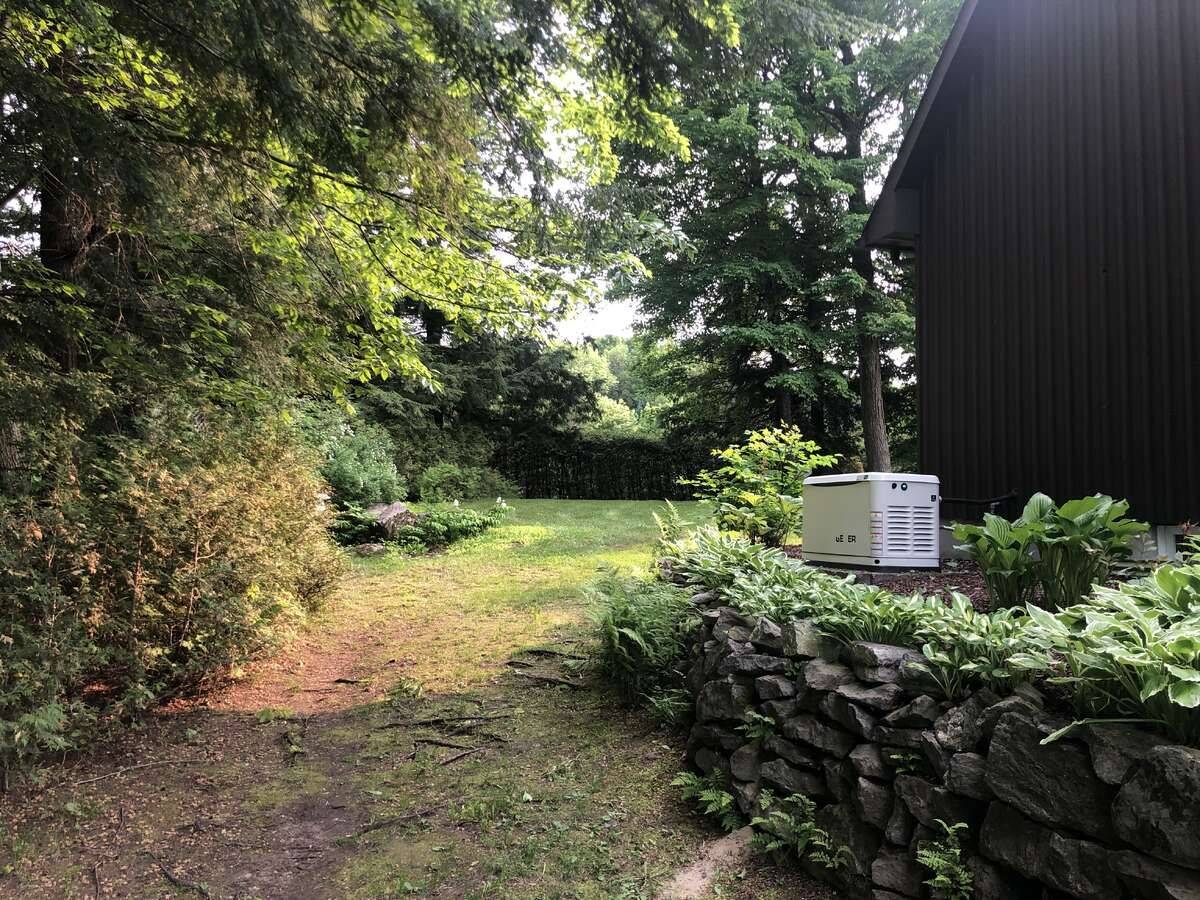 Champlain, ON K6A 2R2,704 Pattee RD