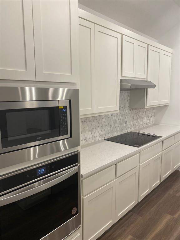 Fort Worth, TX 76052,1613 Pine valley Drive