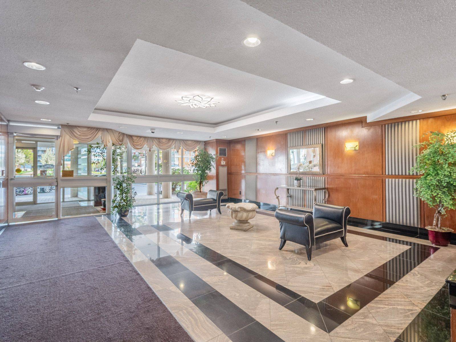 Toronto E11, ON M1B 5P1,430 Mclevin AVE #1012