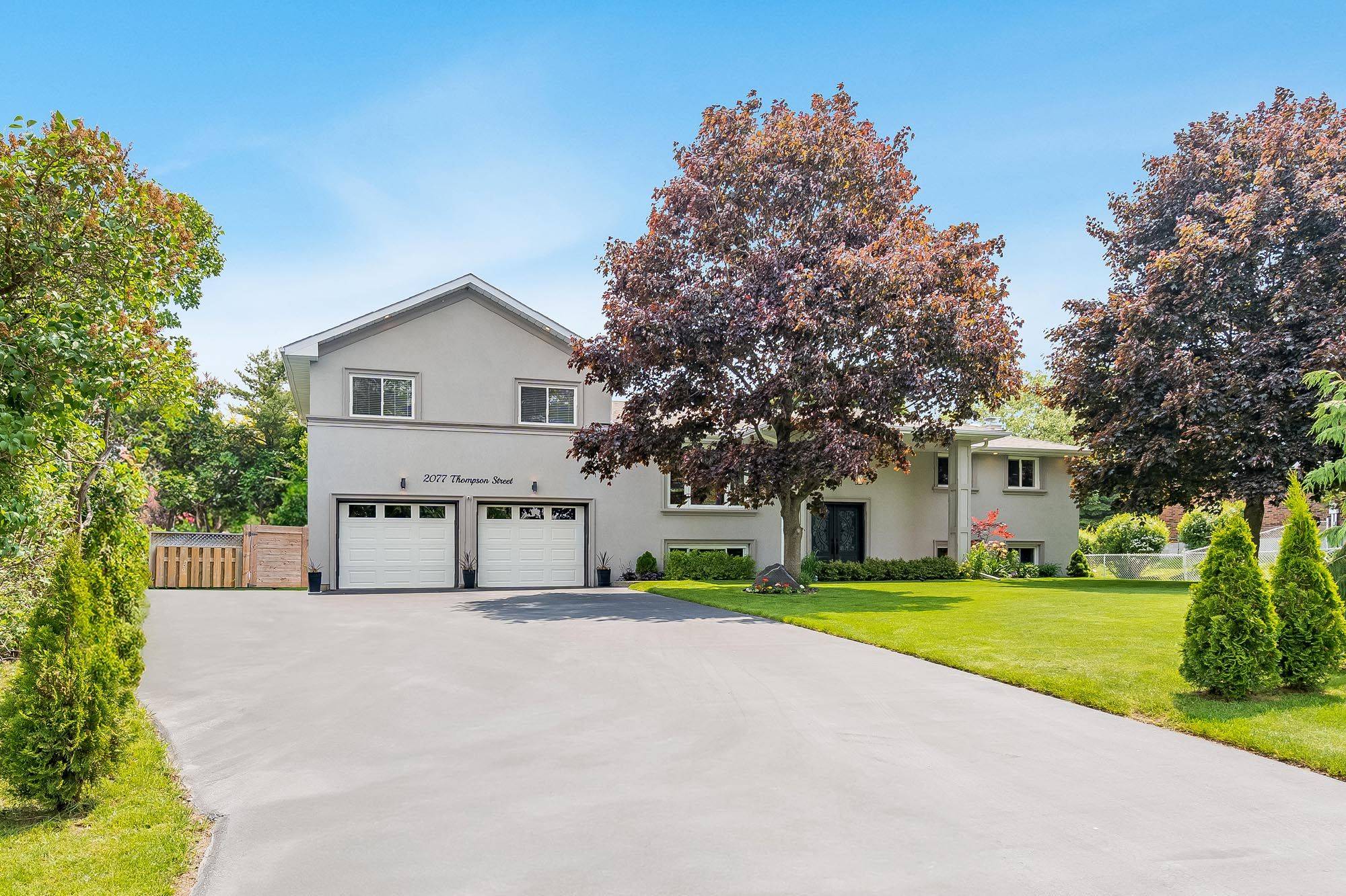 Innisfil, ON L9S 1T1,2077 Thompson ST