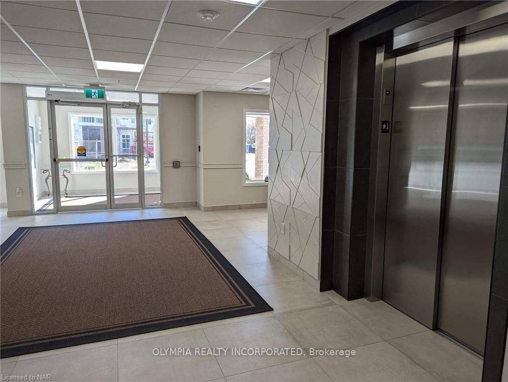 Niagara Falls, ON L2J 0G6,5629 Swayze DR #B407
