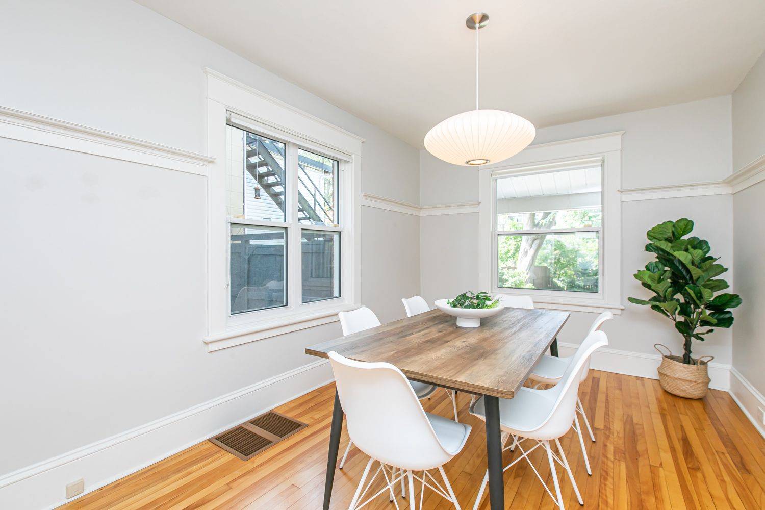 Lower Town - Sandy Hill, ON K1N 7Z9,636 Chapel ST