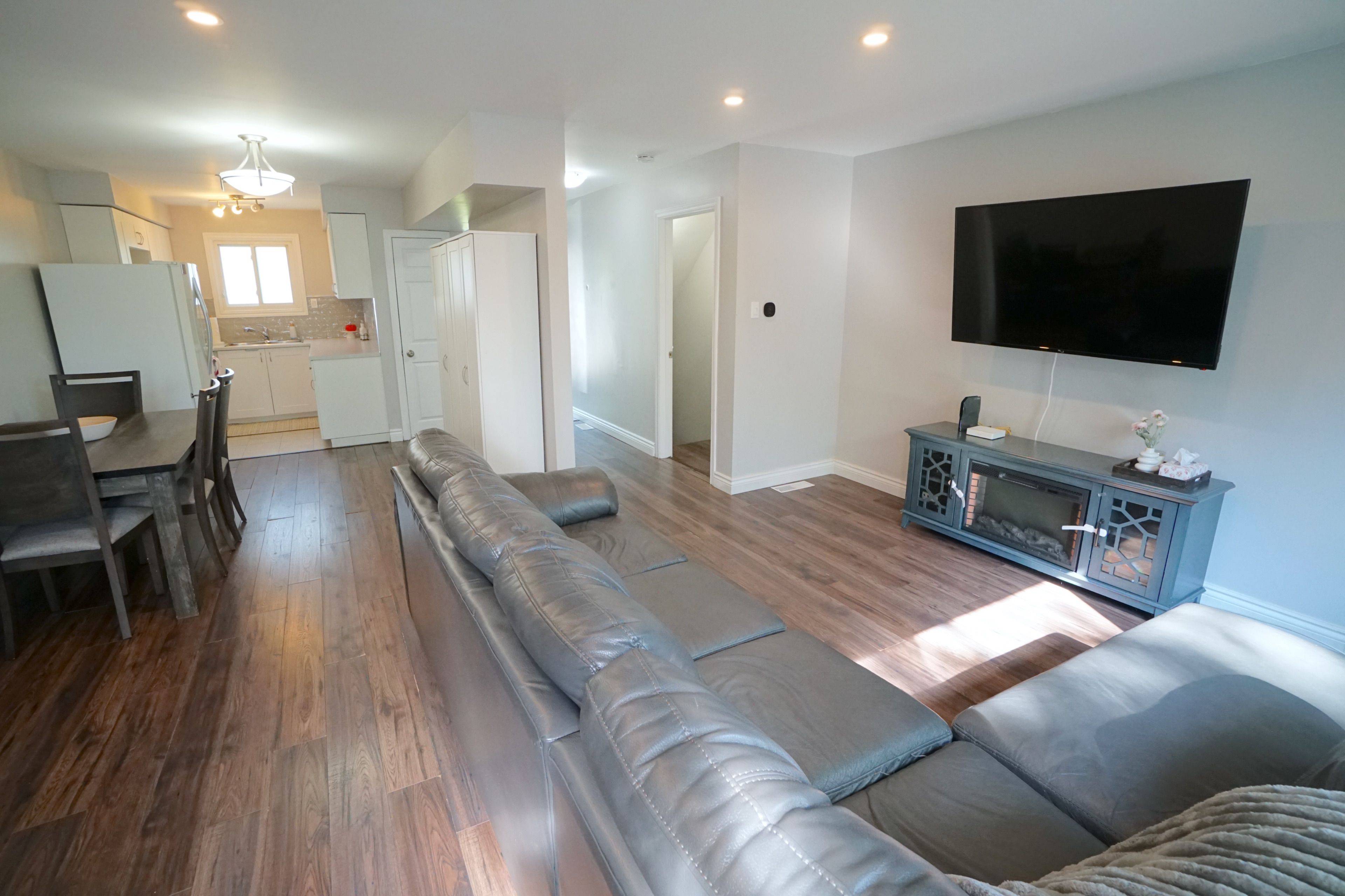 London East, ON N5V 3H5,1600 Culver DR #88